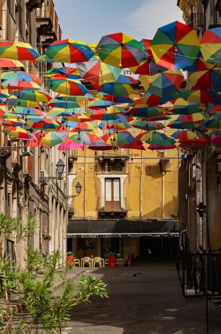 Umberella Street, Catania